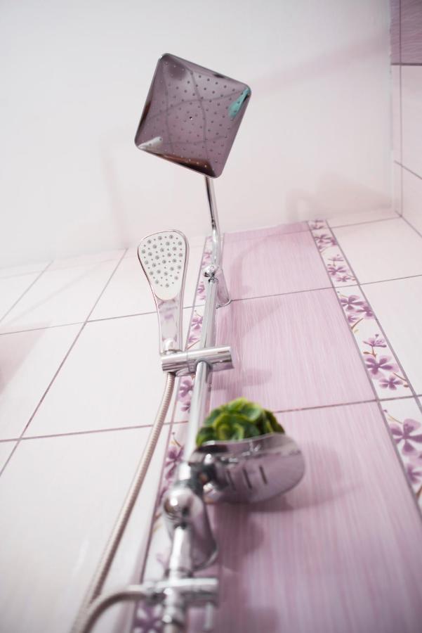 Lucky 7 - Comfort,Clean ,Cosy Apartment Ruse Exterior foto